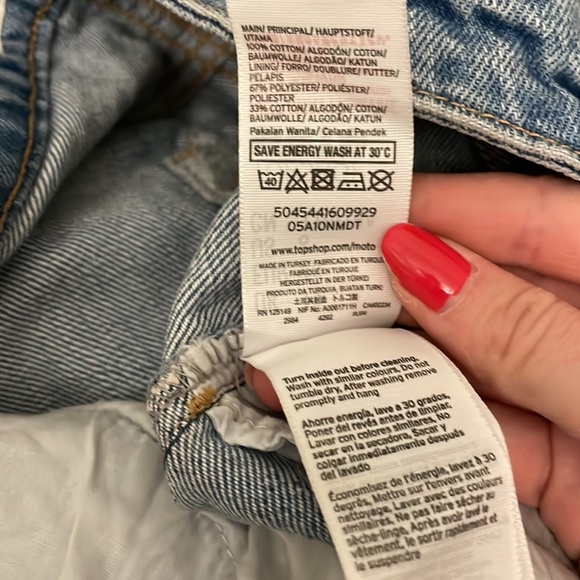 Topshop Highwaisted jean short, Mom style - Picture 9 of 9